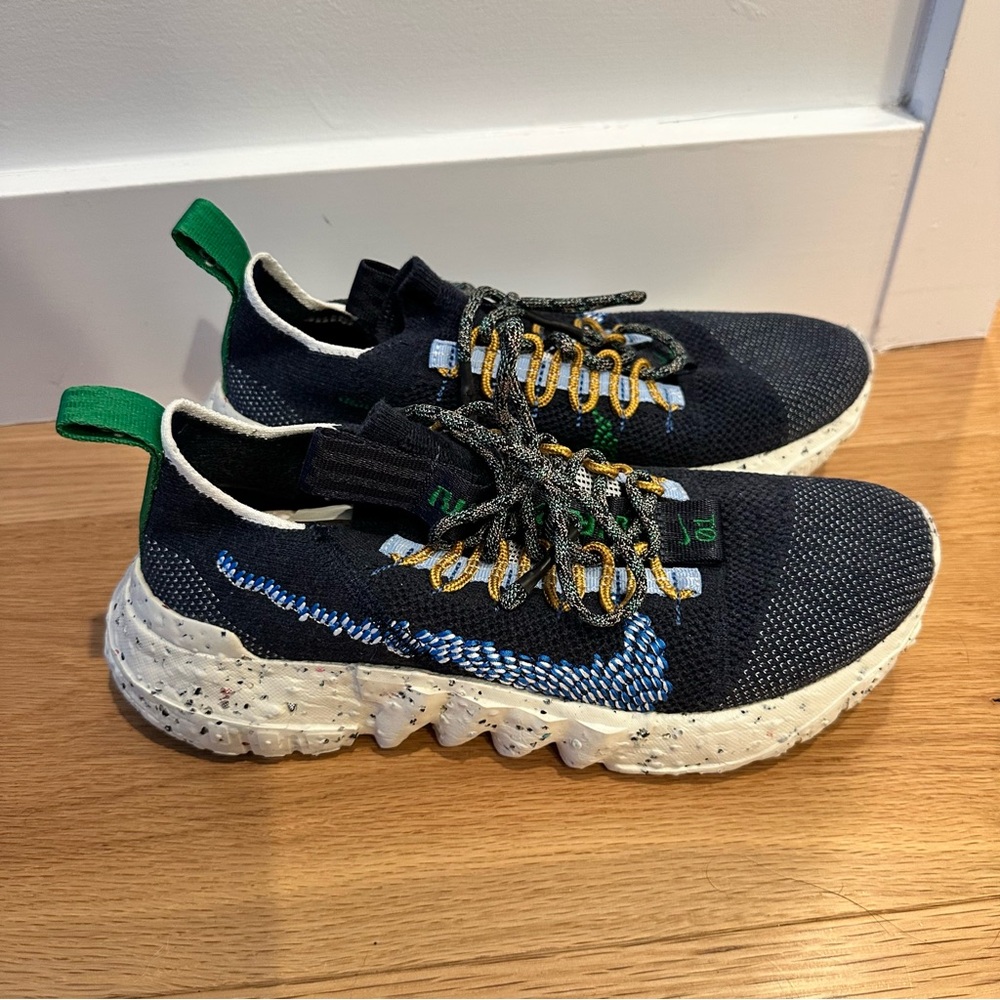 Nike Space Hippie 01 Flyknit Sneaker ‘Obsidian’ Navy/White (Men) 7M/8.5W